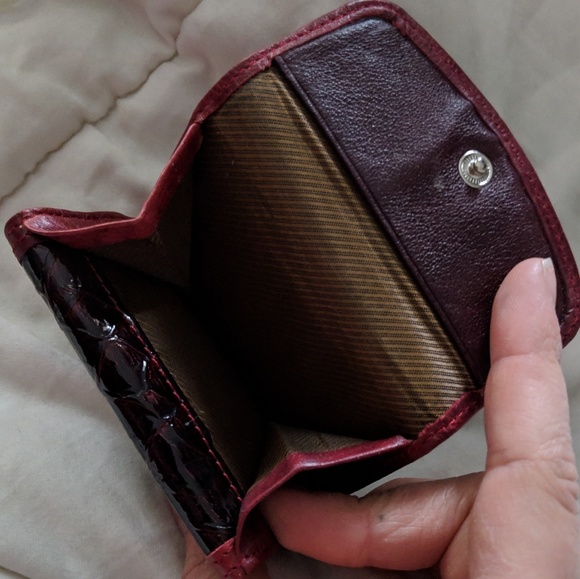 Mini Maroon Wallet - Picture 3 of 7